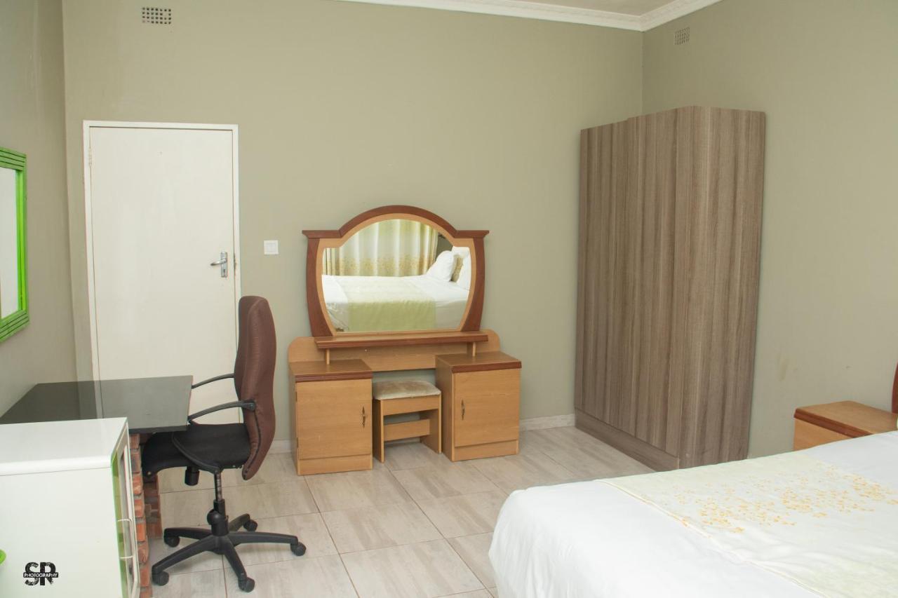 Highlands Lodges & Apartments Harare Exterior photo