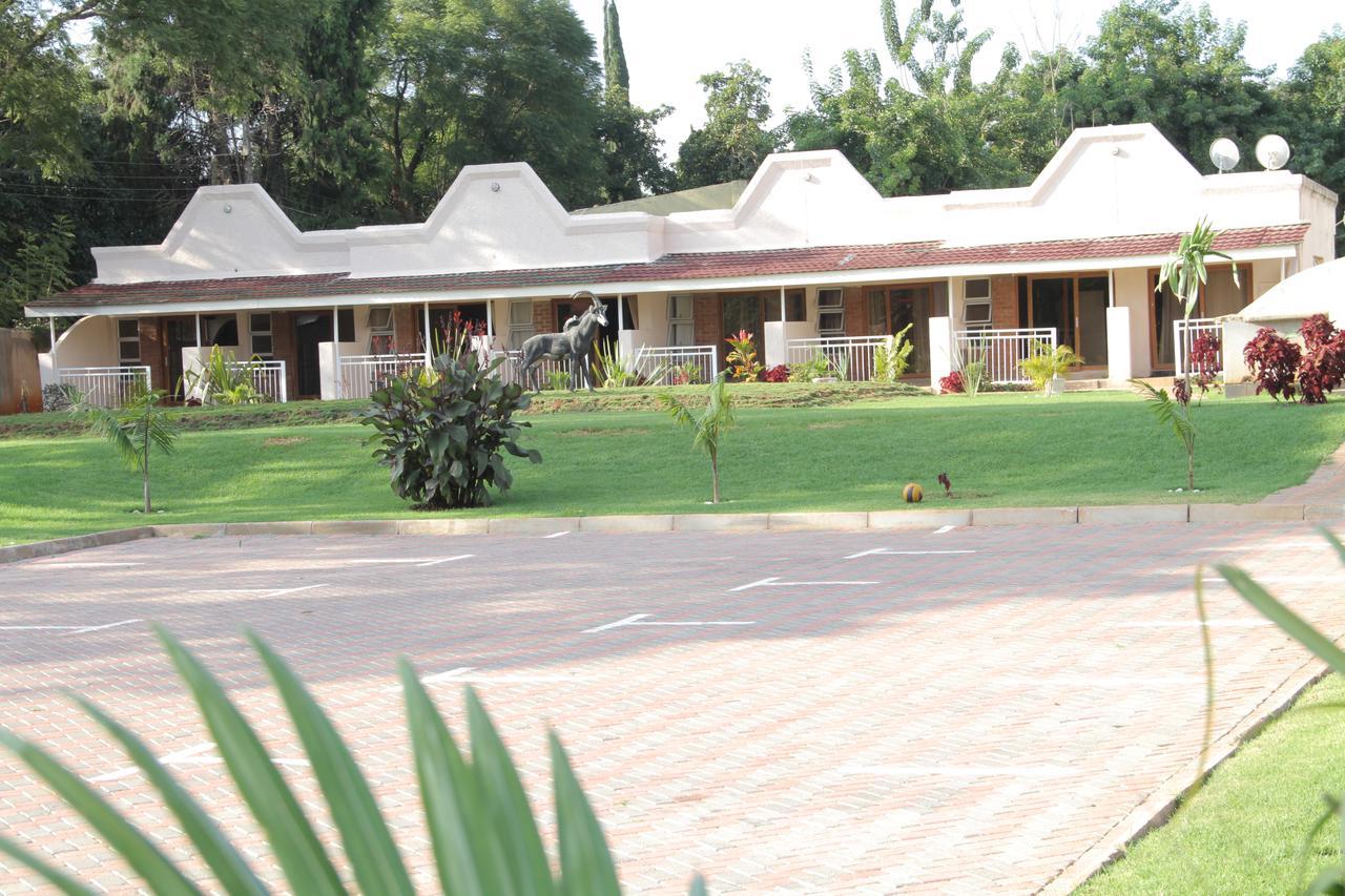 Highlands Lodges & Apartments Harare Exterior photo